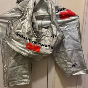 Alexander wang x Adidas set size xs in silver.